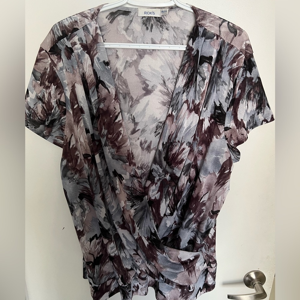Cute wrap style top